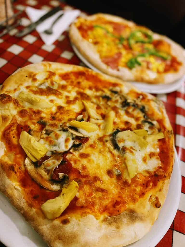 Looking for the Best Pizza In Bedford?