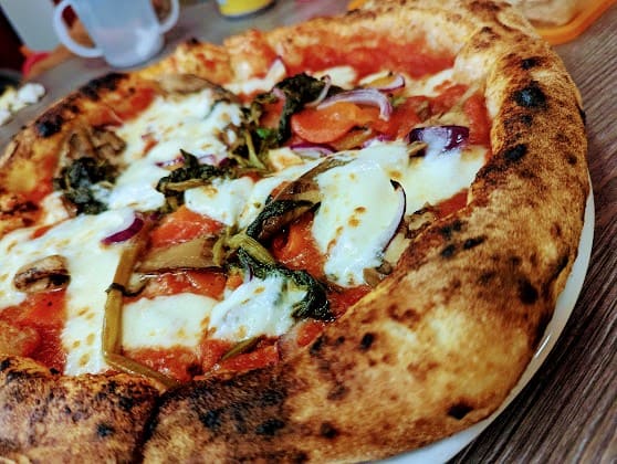 Looking for the Best Pizza In Bedford?