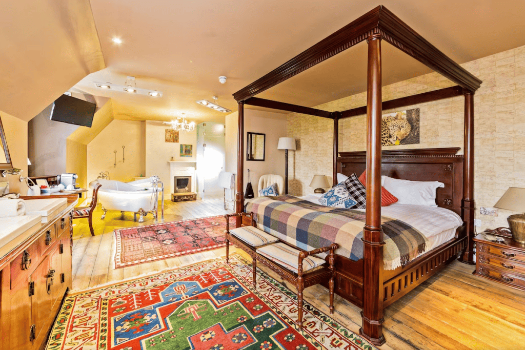 Unwind and Explore: The Best Hotels in Bedford