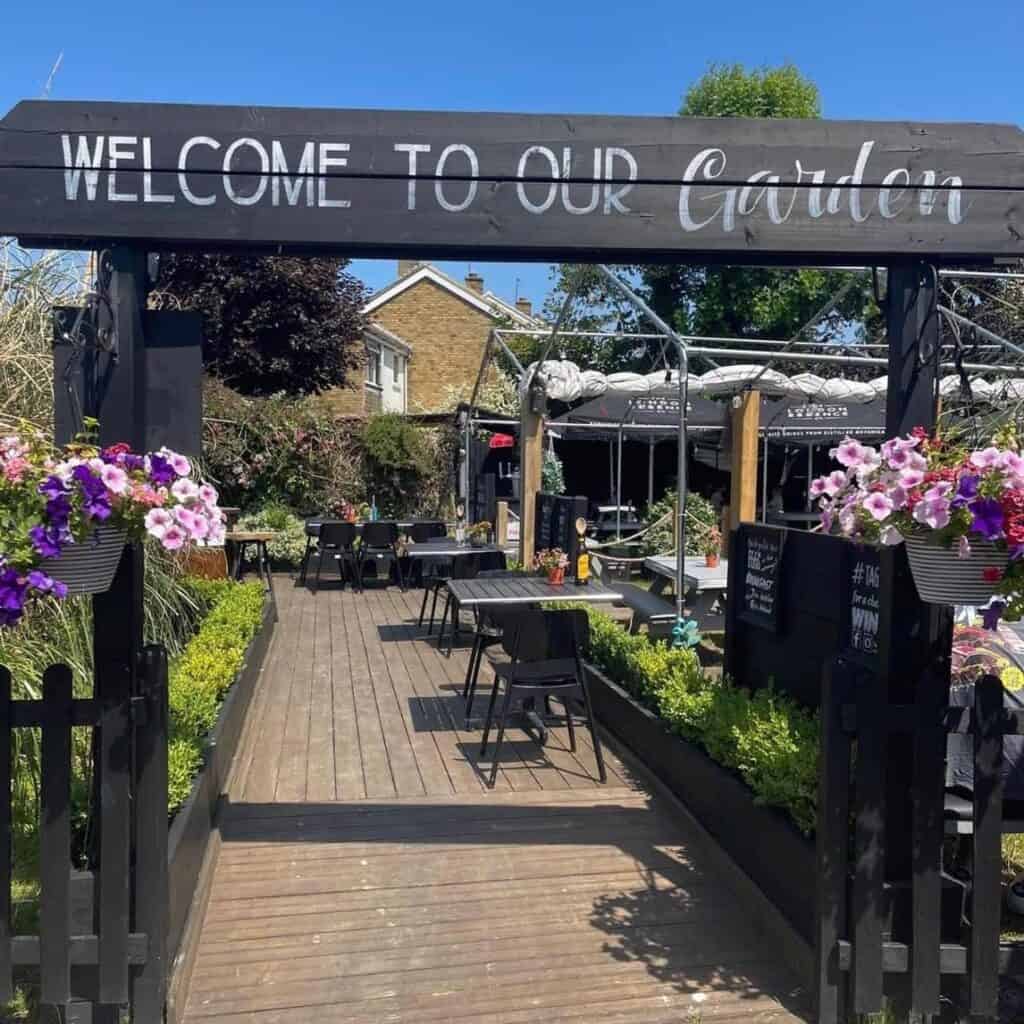 Bedford's Best Pub Gardens